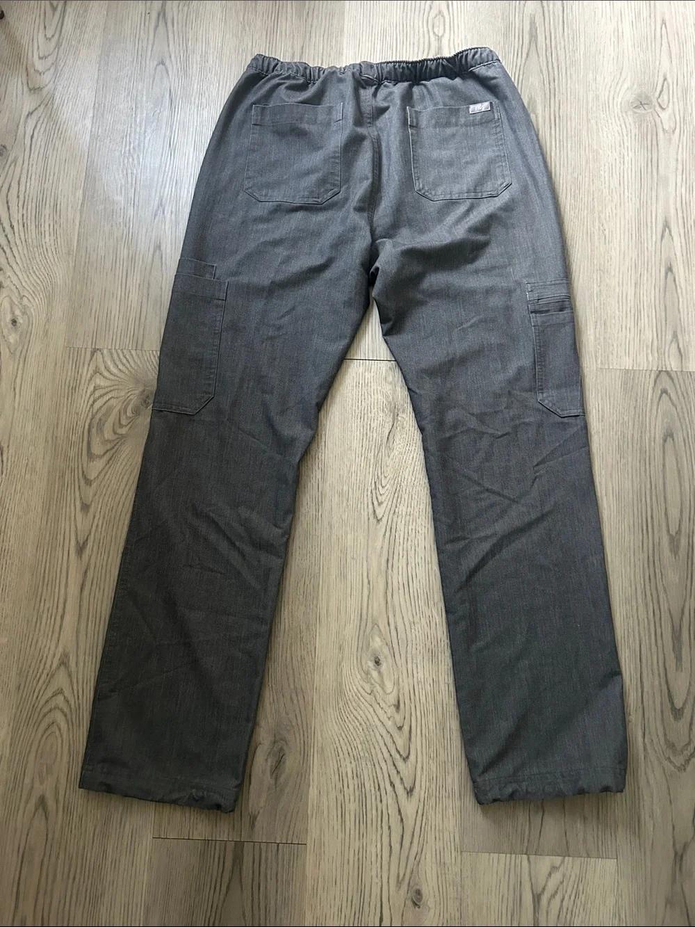 Figs Cairo Straight Leg Scrub Pants Graphite Gray Men’s Size Medium